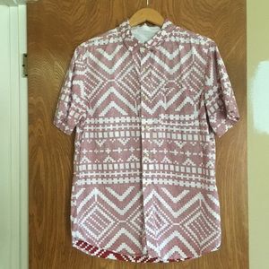 Men’s short sleeve button up shirt